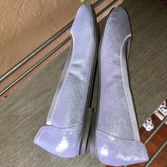 Vionic Shoes - Picture 5 of 8